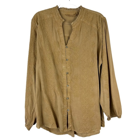 Soft Surroundings Tops - Soft Surroundings Sz L Women's Gold Embroidered Front Ruffle Trim Button Down